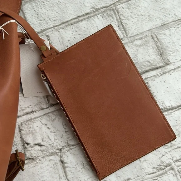 Auxiliary Backpack - Picture 10 of 16